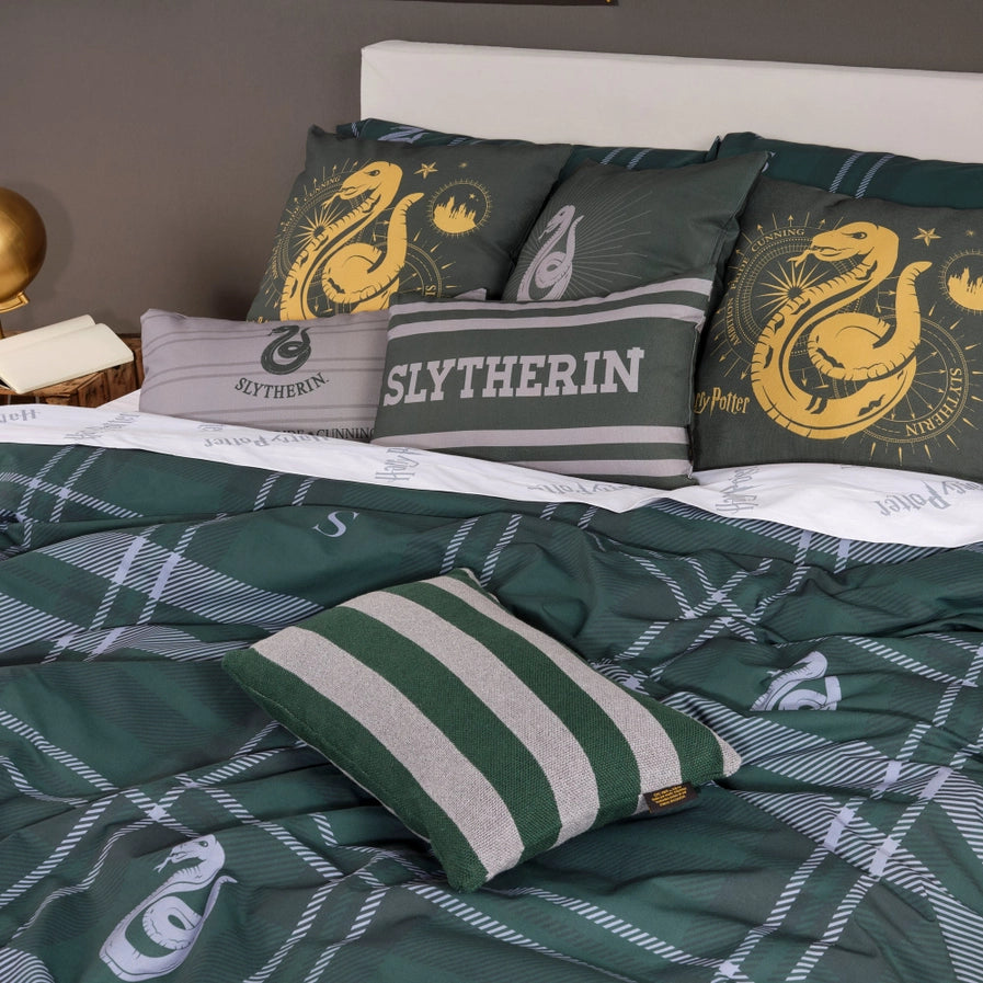 Harry Potter Slytherin Gold 100% Cotton Cushion 50 X 50cm