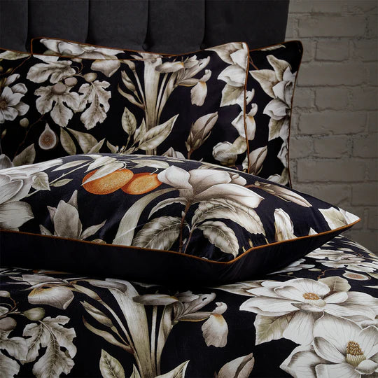 Lavish Floral Printed Piped Cotton Sateen Duvet Cover Set in Black